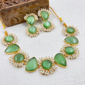 GOLDEN GAJRA NECKLACE SET WITH PISTA GREEN MONALISA STONE
