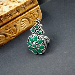 1 PC SIMPLE STONE SILVER FINGER RING