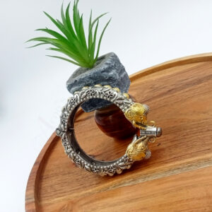 SILVER GOLDEN DUALTONE ELEPHANT MOTIVE BANGLES