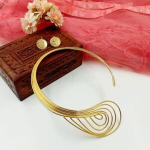 ARNAS MATT GOLD BRASS-PLATED HASLI NECKLACE & EAR RING SET