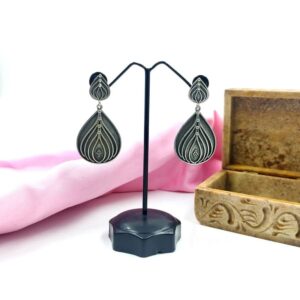 ARNAS 1 PAIR PACK OF SILVER DESIGNER DROP MOTIF SET EARRINGS