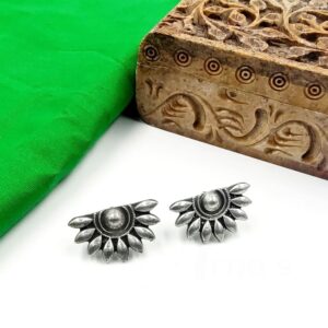 ARNAS 1 PAIR PACK OF SILVER FLORAL MOTIF SET EARRINGS