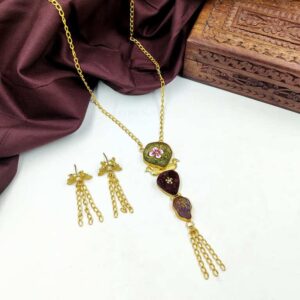 ARNAS MATT GOLD BRASS-PLATED DESIGNER MOTIF WITH UNCUT ORIGINAL STONE NECKLACE SET