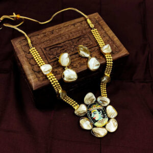 ARNAS HAND PAINTED KRISHNA MOTIF TANJORE ART ON BLACK STONE WITH MOTHER OF PEARL TRADITIONAL JEWELLERY NECKLACE SET