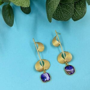 ARNAS 1 PAIR GOLDEN BRASS METAL WITH MOTHER OF PEARL DESIGNER MOTIVE EARRINGS