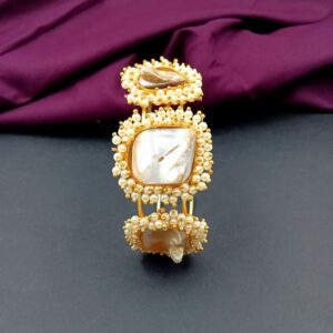 BRACELET0015- ARNAS 1 PC BRASS GOLDEN ORIGINAL UNCUT STONE PEARL GAJRA BRACELET